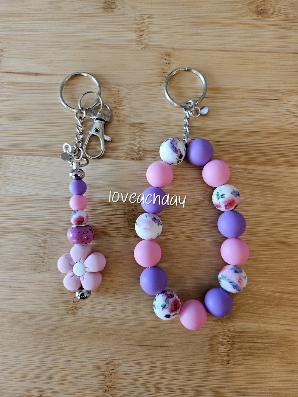 ☆ Pink & Purple ☆ Floral Beaded Keychain Bracelet Set
